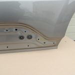 Renault Espace V MK5 JR Aizmugurējo kreiso durvju krāsa pelēka TEKNG 821019868R