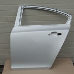 Chevrolet Cruze J300 Sedans Aizmugures kreisās durvis Aizmugures kreisās durvis Krāsa GAN