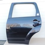 Citroen C-Crosser Aizmugurējās kreisās durvis Aizmugurējās kreisās durvis Krāsa X42 Pearl Black Paint