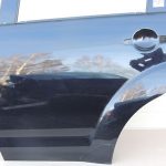 Citroen C-Crosser Aizmugurējās kreisās durvis Aizmugurējās kreisās durvis Krāsa X42 Pearl Black Paint