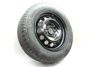 Peugeot 508 I Rezerves ritenis Rezerves ritenis R16 7JX16H2 Michelin 215/60R16
