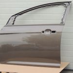 Ford Focus III Facelift Hečbeks priekšējās kreisās XF kreisās durvis Karibu