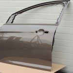 Ford Focus III Facelift Hečbeks priekšējās kreisās XF kreisās durvis Karibu