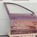 Renault Grand Scenic III priekšējās durvis priekšējās labās durvis labās krāsas KTENNM Damask Red