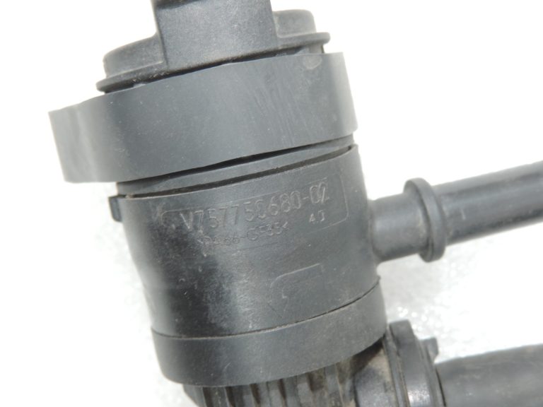 Oriģinālais Peugeot 508 I (8D) 1.6 THP Tvertnes ventilācijas solenoīdais vārsts V759514680