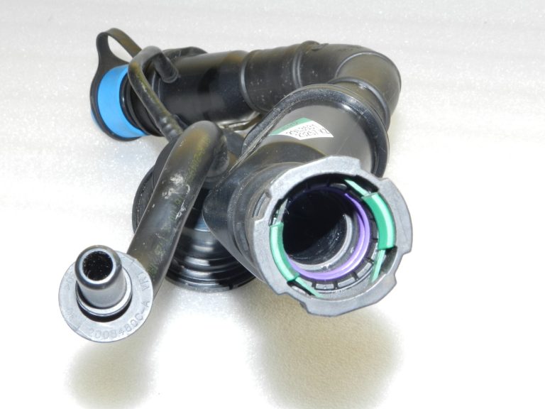 Mercedes Benz C-klases C220d W205 AdBlue uzpildes caurule A2054700300, A0004704305