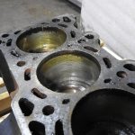 Chevrolet Aveo 1.2L B12S1 motora bloks ar kloķvārpstu, virzuļiem un sviru