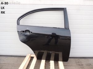 Chevrolet Epica Door Rear Right Color Black 19U granada black Door Rear Right