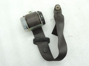 Chevrolet Cruze rear right or left seat belt black 13380212