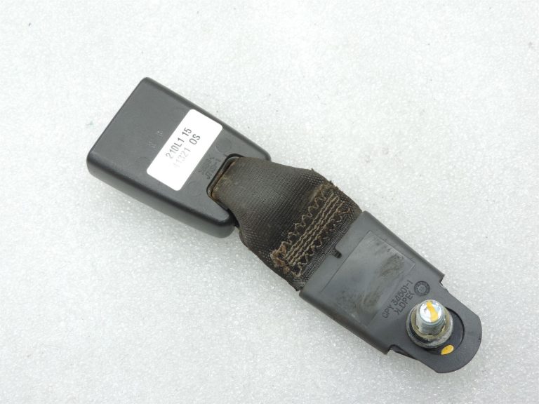 Chevrolet Captiva Opel Antara Otrās rindas labās drošības jostas sprādzes 96475890