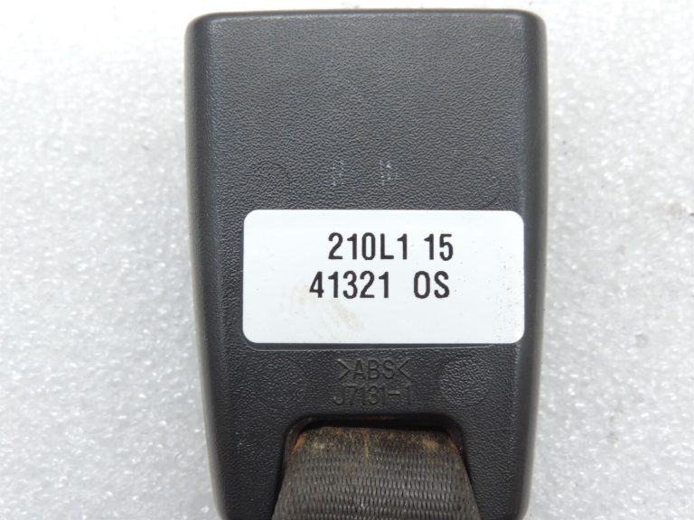 Chevrolet Captiva Opel Antara Otrās rindas labās drošības jostas sprādzes 96475890