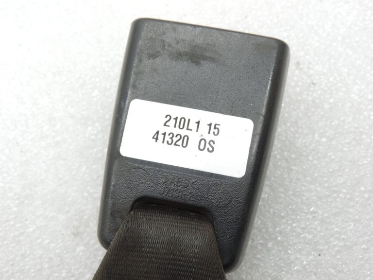 Chevrolet Captiva Opel Antara Otrās rindas centrālās drošības jostas sprādzes 96475894
