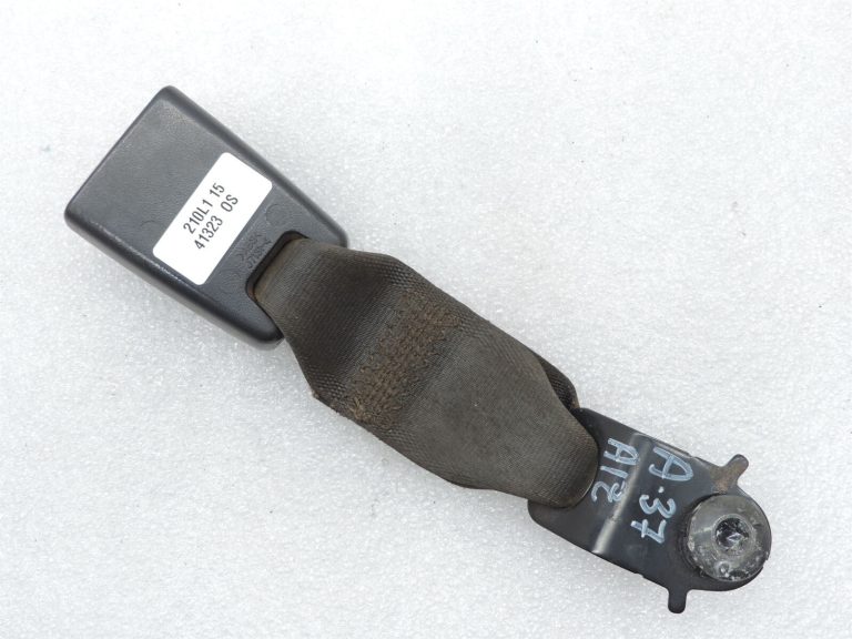 Chevrolet Captiva Opel Antara Otrās rindas kreisās drošības jostas sprādze 96475892
