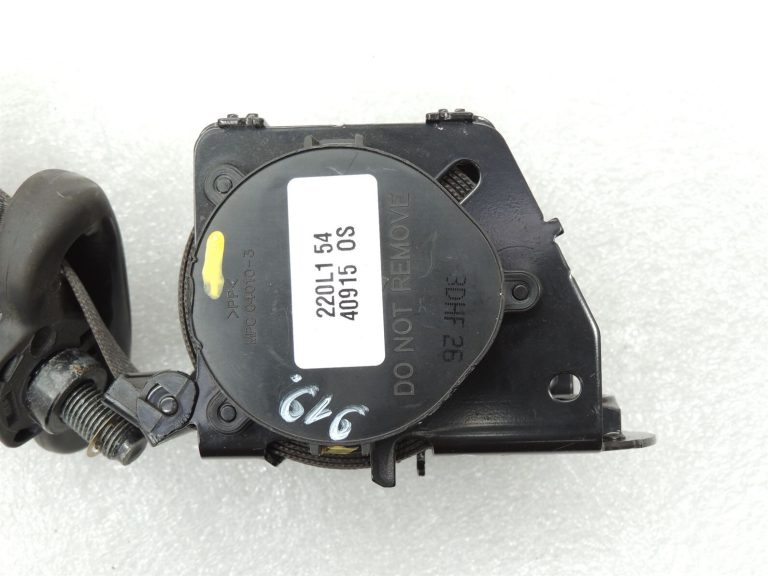 Chevrolet Captiva otrās rindas labās drošības jostas melnā krāsā 20820823
