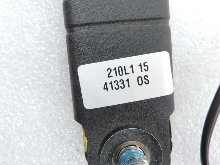 Opel Antara Priekšējā kreisā drošības jostas sprādze 20917481 95165486