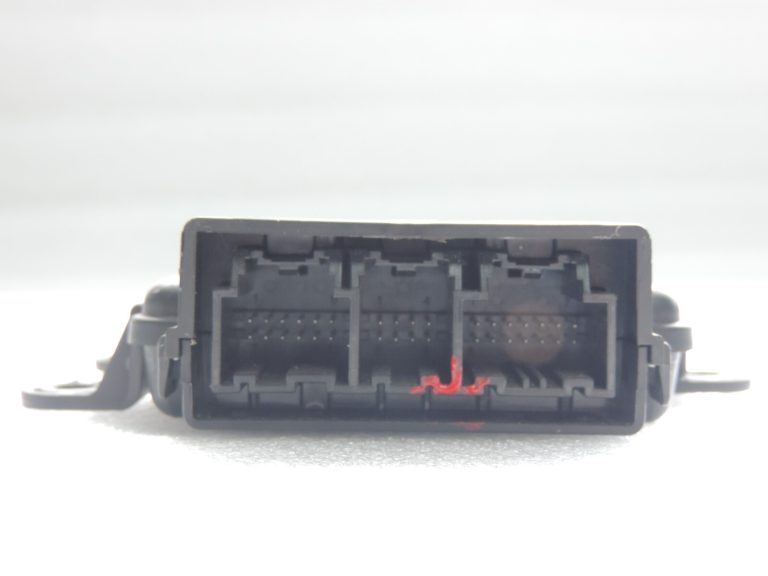 Opel Antara parkošanās palīgs PDC Parktronic vadības bloks 96955189