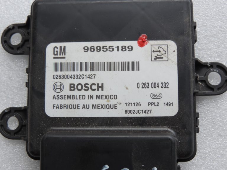 Opel Antara parkošanās palīgs PDC Parktronic vadības bloks 96955189