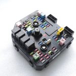 Opel Antara drošinātāju kārba releju kaste BSM moduļu vadības bloks 95137841