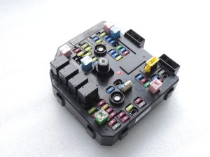 Opel Antara fuse box relay box BSM modules control unit 95137841