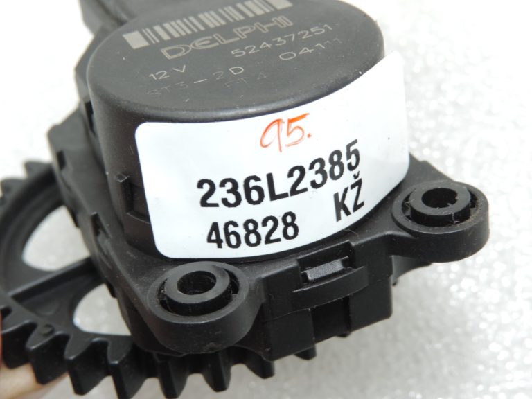 Oriģinālais Chevrolet Orlando I Opel GM gaisa kondicioniera apsildes aktuators 13332583 13372986