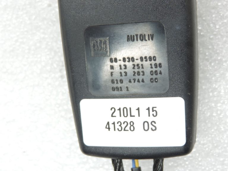 Chevrolet Cruze Priekšējās kreisās drošības jostas sprādzes 13362834