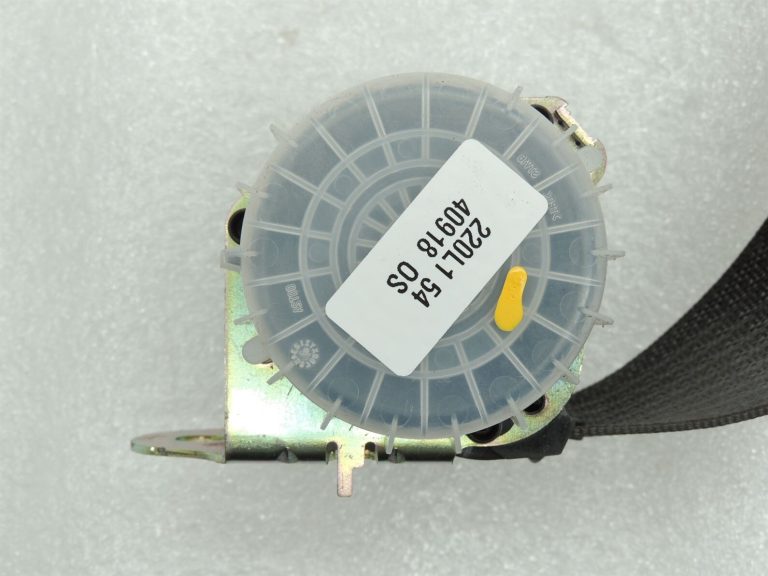 Chevrolet Cruze aizmugurējā centrālā drošības josta melna 13283164