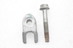 GM Opel Chevrolet 2.2 CDTi A22DM Degvielas iesmidzinātāja kronšteins ar skrūvi 25183338