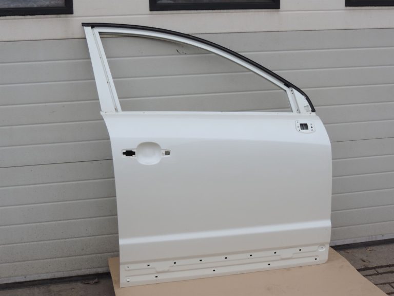 Opel Antara Priekšējās durvis labās puses labās puses – Krāsa – kristālbalta – 13U / GBQ