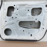 Opel Antara Priekšējās durvis labās puses labās puses – Krāsa – kristālbalta – 13U / GBQ