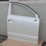 Opel Antara Priekšējās durvis labās puses labās puses – Krāsa – kristālbalta – 13U / GBQ