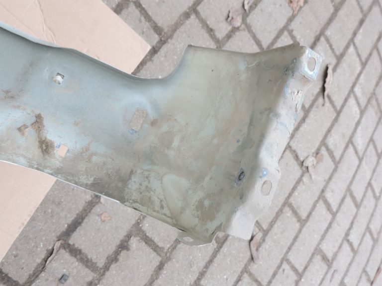 Opel Antara priekšējais labās puses dubļusargs – krāsa – kristālbalts – 13U / GBQ