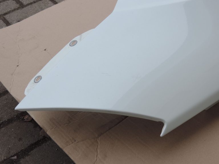 Opel Antara priekšējais labās puses dubļusargs – krāsa – kristālbalts – 13U / GBQ