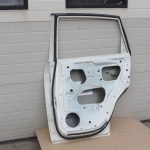 Opel Antara Aizmugurējās labās durvis – krāsa – kristālbalta – 13U / GBQ