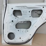 Opel Antara Aizmugurējās labās durvis – krāsa – kristālbalta – 13U / GBQ