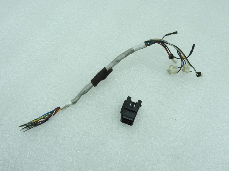 Ārējais spogulis kreisais labais vadu instalācija el. salokāms ar indikatoru Chevrolet Captiva