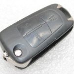 Oriģinālā Chevrolet Captiva tālvadības atslēga ar 3 pogām 95032389