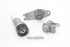 Chevrolet Captiva Opel Antara замок зажигания дверной замок ключ набор 95492955