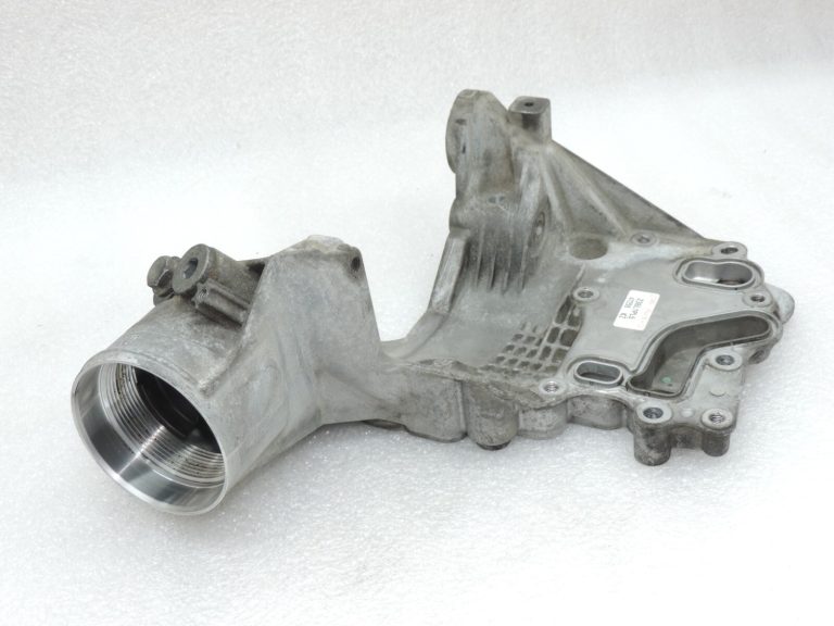 Oriģinālais Chevrolet Captiva Opel Antara 2.2d eļļas filtra korpuss 25194089 25183556