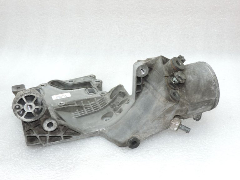Oriģinālais Chevrolet Captiva Opel Antara 2.2d eļļas filtra korpuss 25194089 25183556