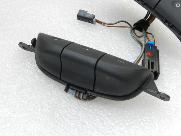 Opel Astra G Vectra B Zafira A Stūres rata radio daudzfunkciju slēdzis 90561159