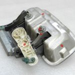 Opel Astra G ārējo durvju rokturis aizmugurējais kreisais 24443948 Krāsa – gaiši sudraba – 163