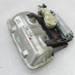 Opel Astra G ārējo durvju rokturis aizmugurējais kreisais 24443948 Krāsa – gaiši sudraba – 163