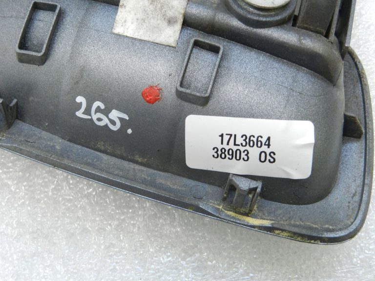 Opel Astra G ārdurvju rokturis priekšējais kreisais 24455349 Krāsa – gaiši sudraba – 163