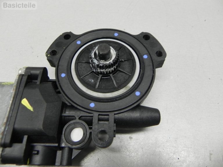 Hyundai Santa Fe II loga regulatora motora aizmugurējais kreisais loga regulators 834502B000