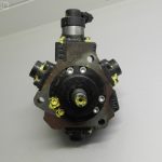 Augstspiediena iesmidzināšanas sūknis 33100-2A410 0445010124 Kia Hyundai