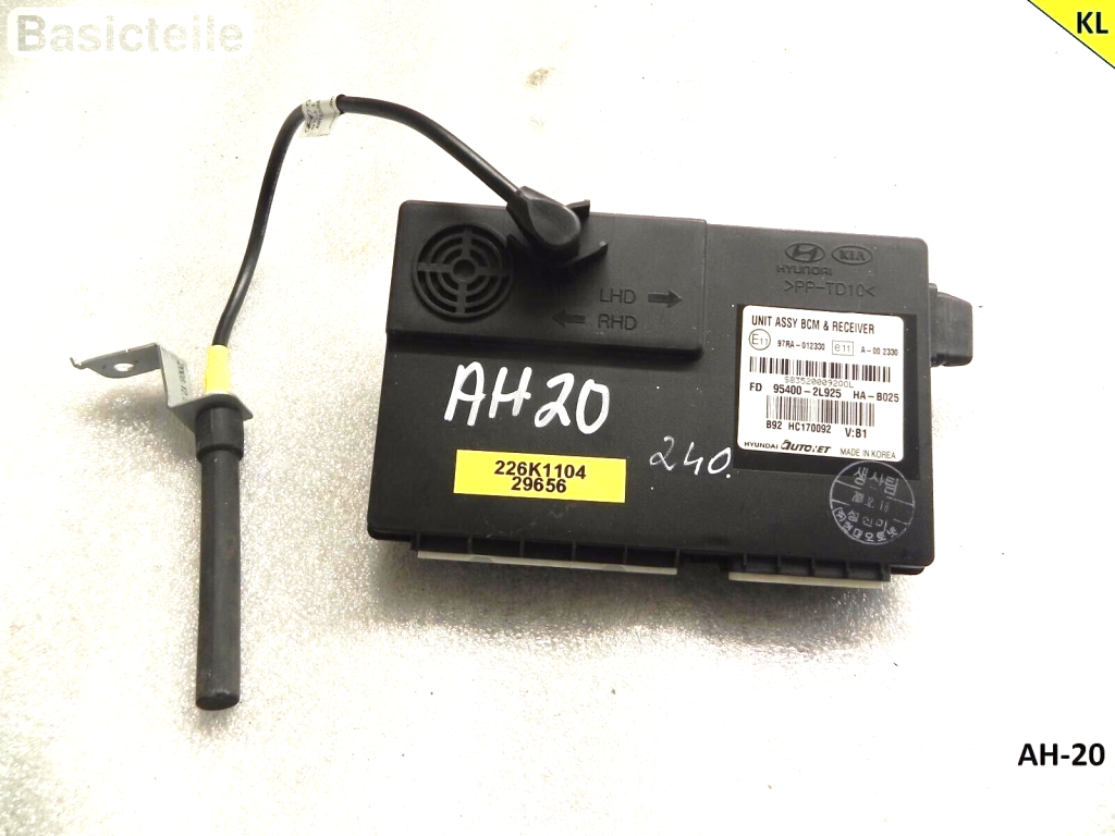 Hyundai i30 FD Keyless Control Unit Assy BCM 95400-2L925