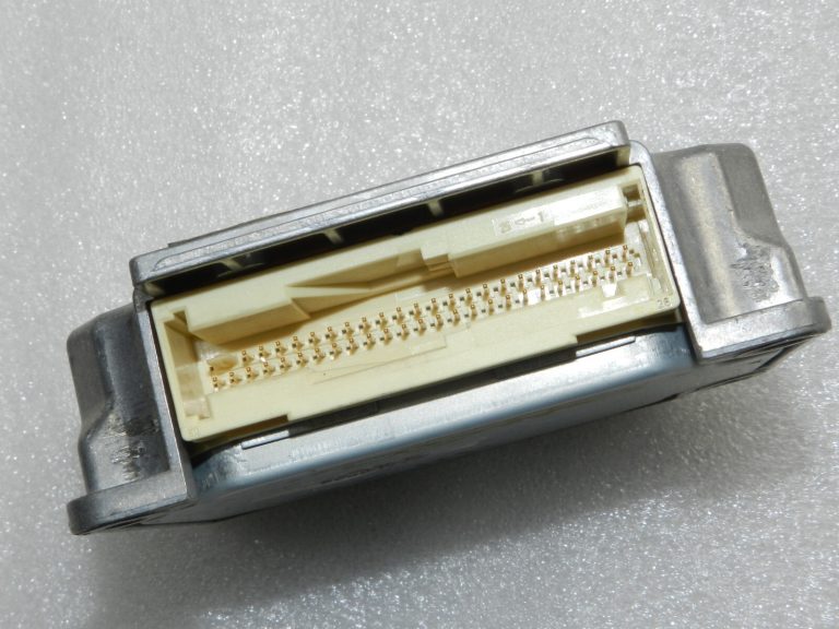 Hyundai Tucson JM (Mk1) Gaisa spilvenu vadības bloks ECU 95910-2E300, 959102E300