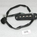 Hyundai H1 i800 TQ Bīdāmo durvju kreisā kontakta slēdzis 93595-4H000 Oriģinālais 93595C
