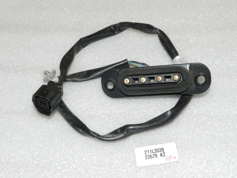 Hyundai H1 i800 TQ Bīdāmo durvju kreisā kontakta slēdzis 93595-4H000 Oriģinālais 93595C