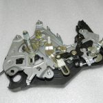 Hyundai H1 i800 II (TQ) Bīdāmo durvju kreisais bloķēšanas mehānisms 81440 4H050